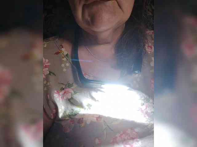 EmpressLady webcam