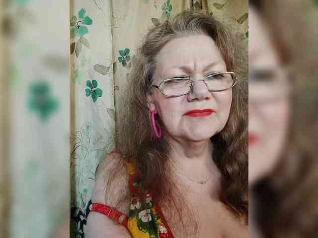 EmpressLady webcam