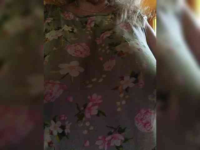 EmpressLady webcam
