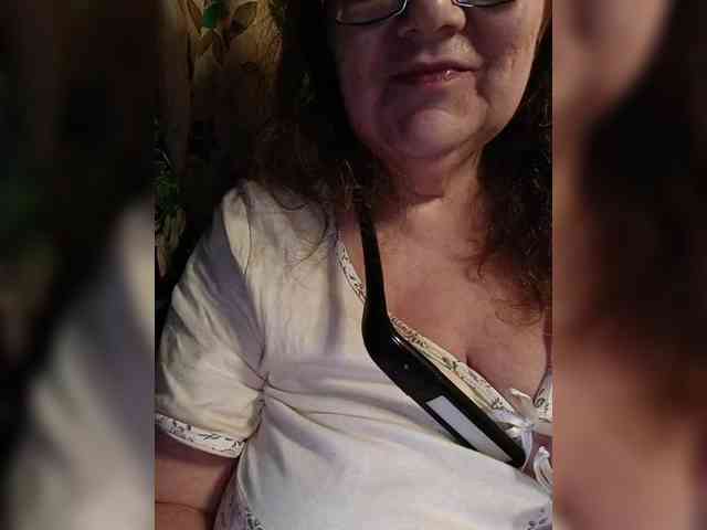 EmpressLady webcam