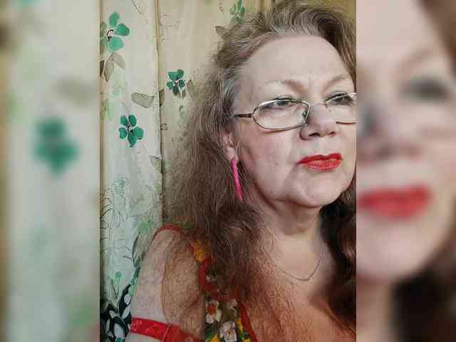 EmpressLady webcam