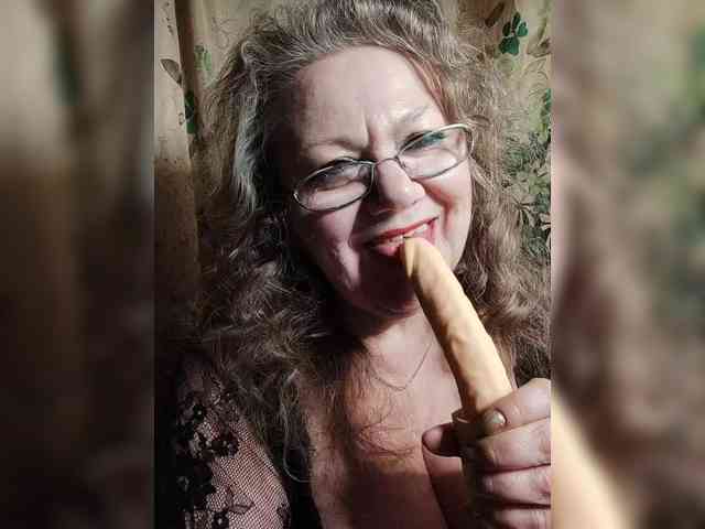 EmpressLady webcam