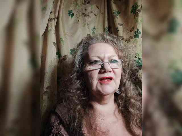 EmpressLady webcam