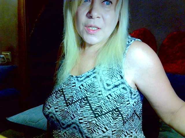 Savan35na's BongaCams show and profile