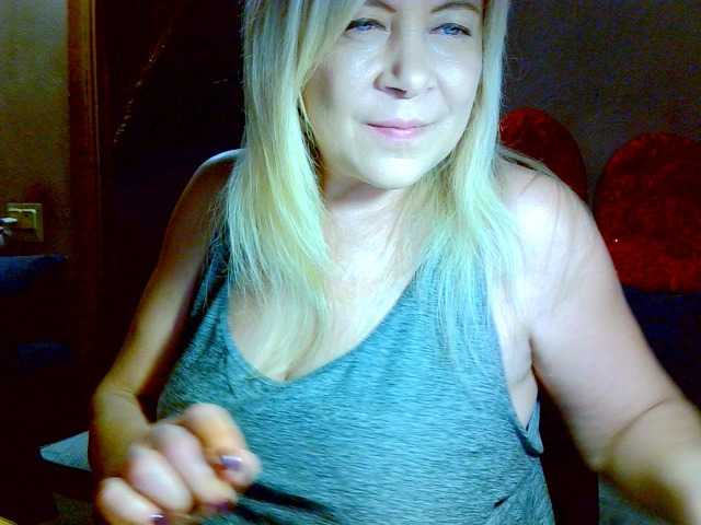 Savan35na's BongaCams show and profile