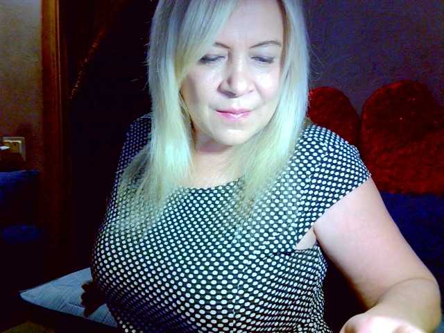 Savan35na's BongaCams show and profile