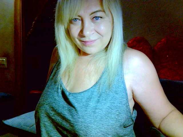 Savan35na's BongaCams show and profile