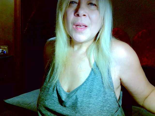 Savan35na from BongaCams is Freechat