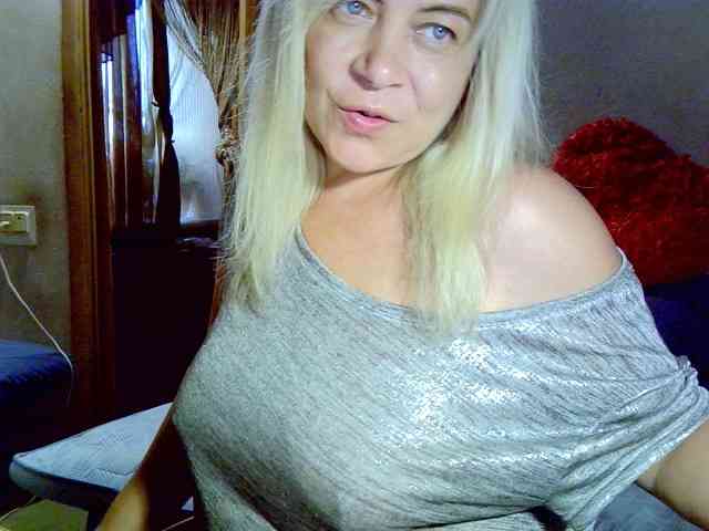 Savan35na webcam