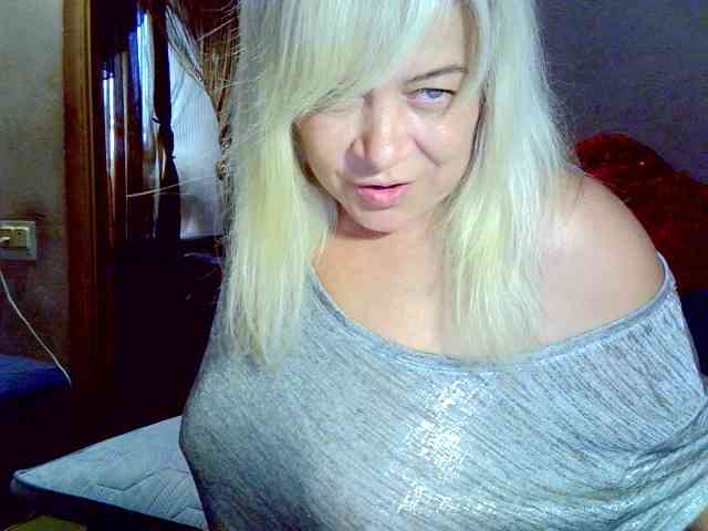 Savan35na webcam