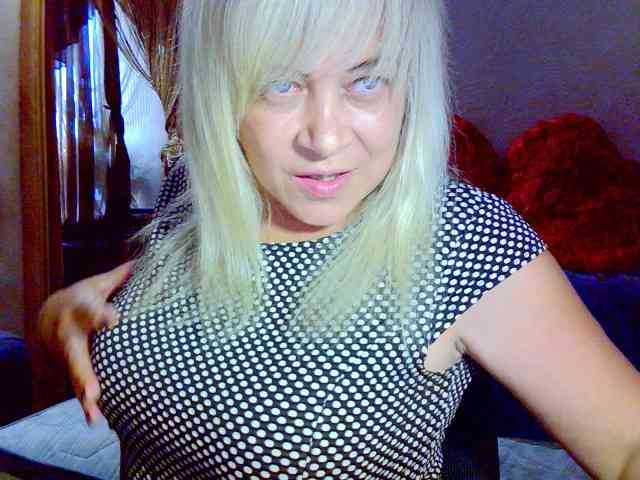 Savan35na webcam