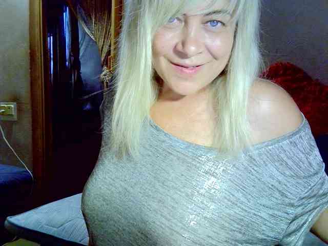 Savan35na webcam