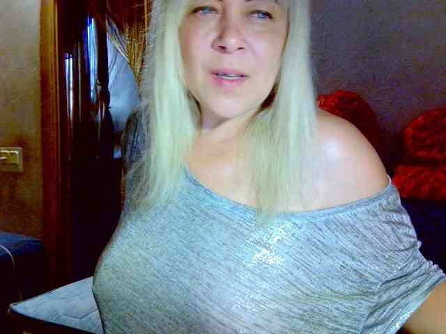 videochat room Savan35na