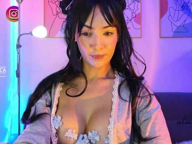 _MissJulia_ webcam