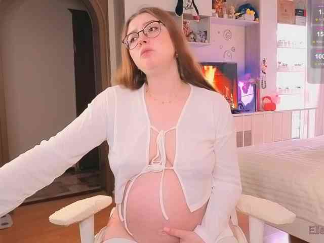 EliseJay webcam