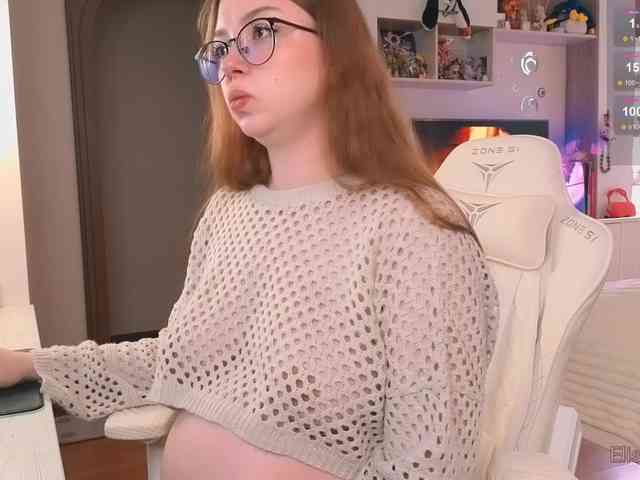 EliseJay webcam