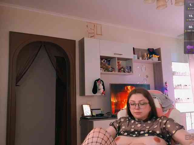 EliseJay webcam