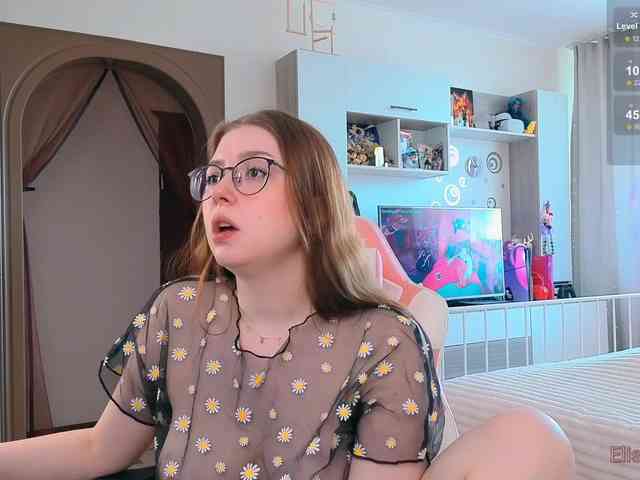 EliseJay webcam