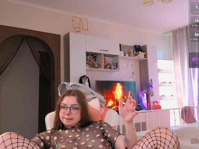 EliseJay webcam