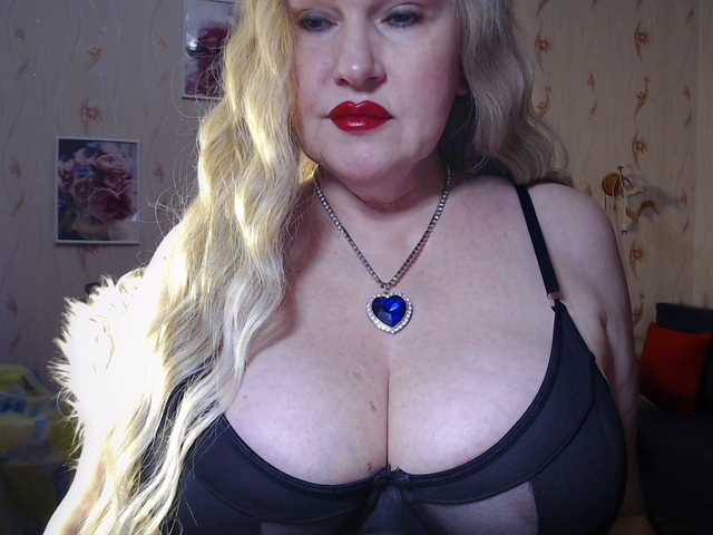 Zipper1970 from BongaCams