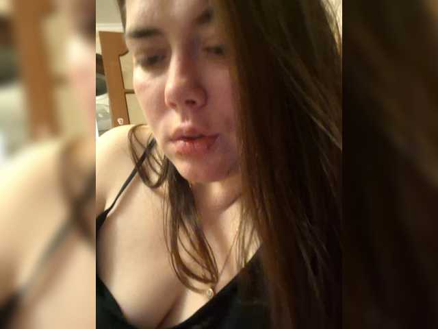 TaraRid's BongaCams show and profile