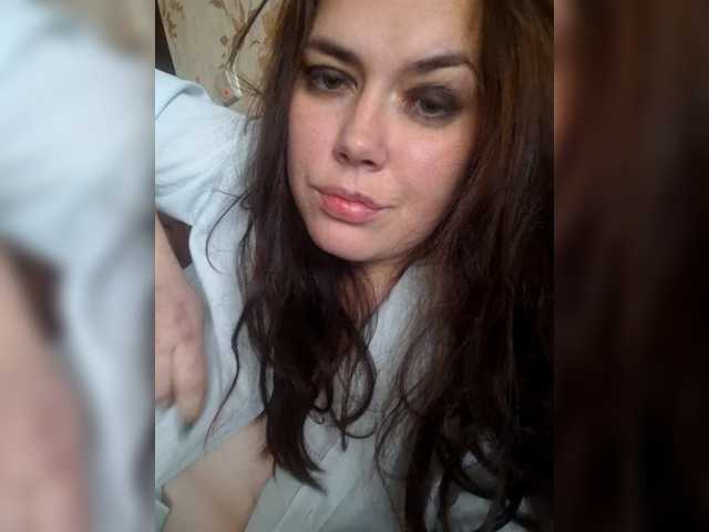 TaraRid's BongaCams show and profile