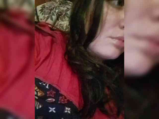 Naturally_Mom webcam