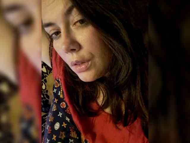 Naturally_Mom webcam