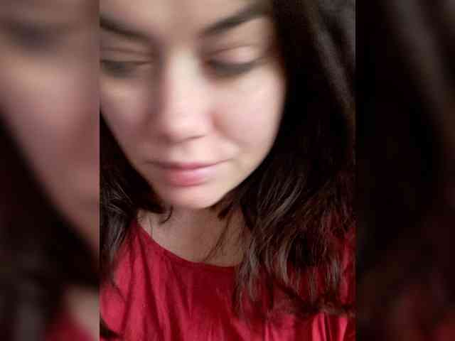 Naturally_Mom webcam
