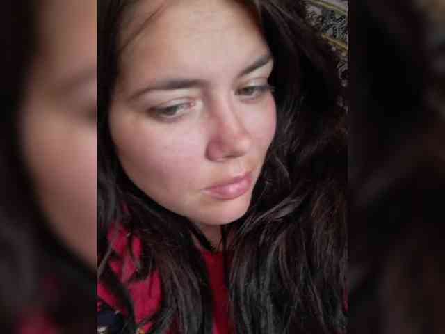 Naturally_Mom webcam