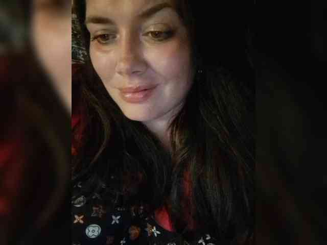 Naturally_Mom webcam