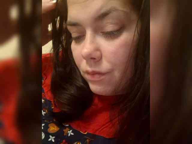 Naturally_Mom webcam