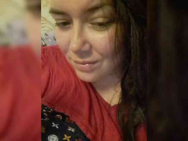 Naturally_Mom webcam