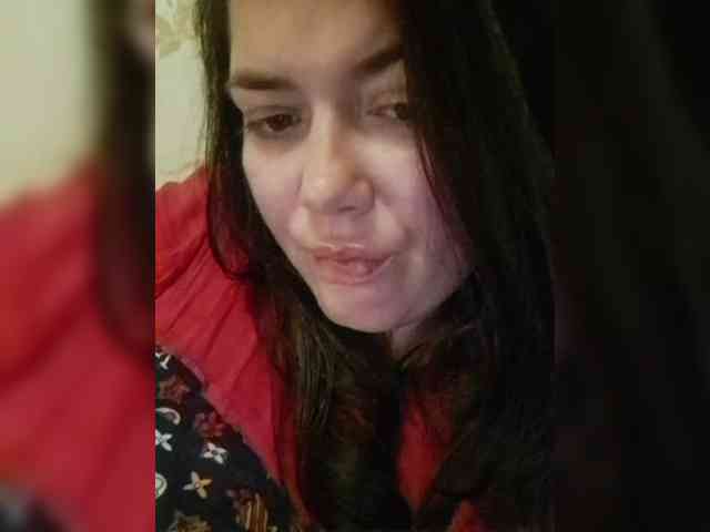 Naturally_Mom webcam