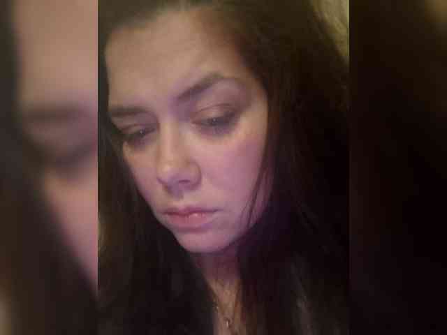 Naturally_Mom webcam