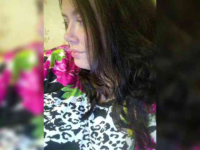 Naturally_Mom webcam