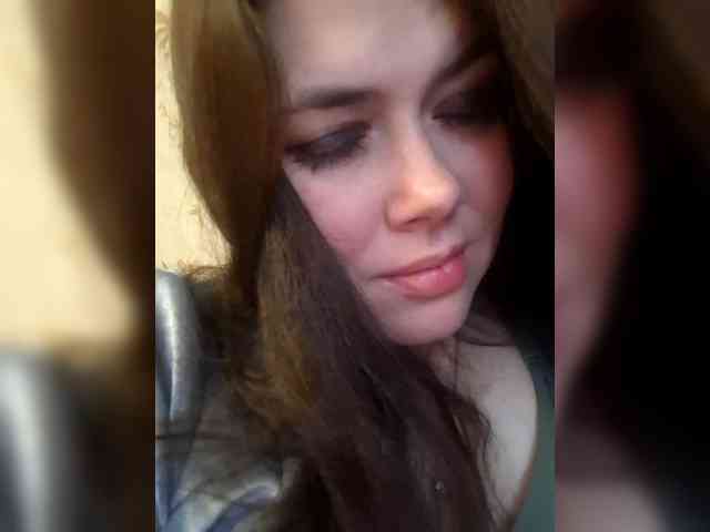 Naturally_Mom webcam