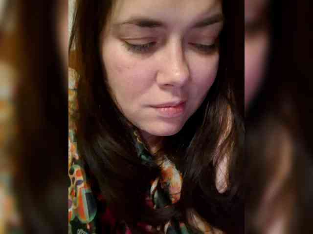 Naturally_Mom webcam