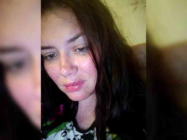 Naturally_Mom webcam