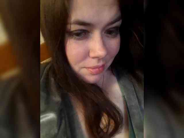 Naturally_Mom webcam