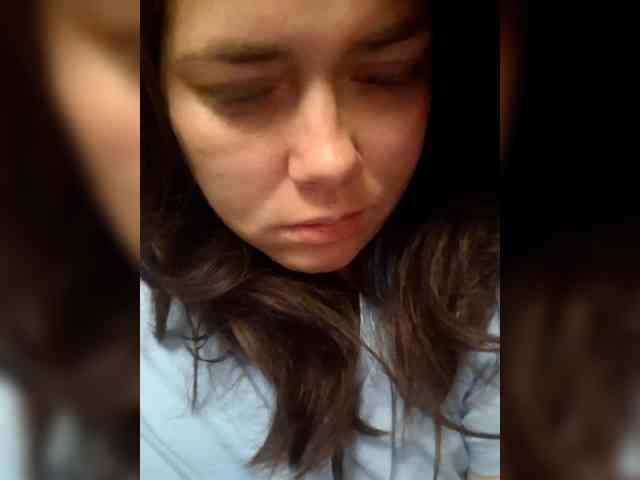 Naturally_Mom webcam