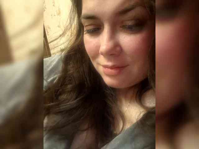 Naturally_Mom webcam