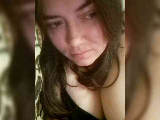 Naturally_Mom webcam