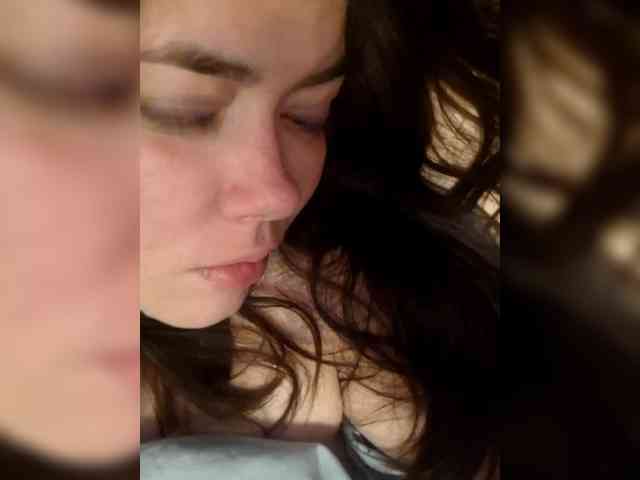 TaraRid Live Webcam on BongaCams