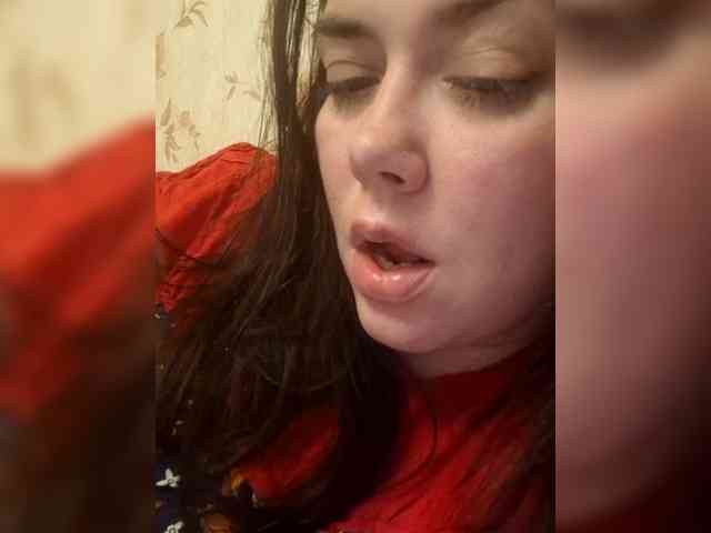 Naturally_Mom webcam