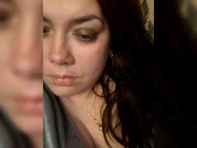 Naturally_Mom webcam