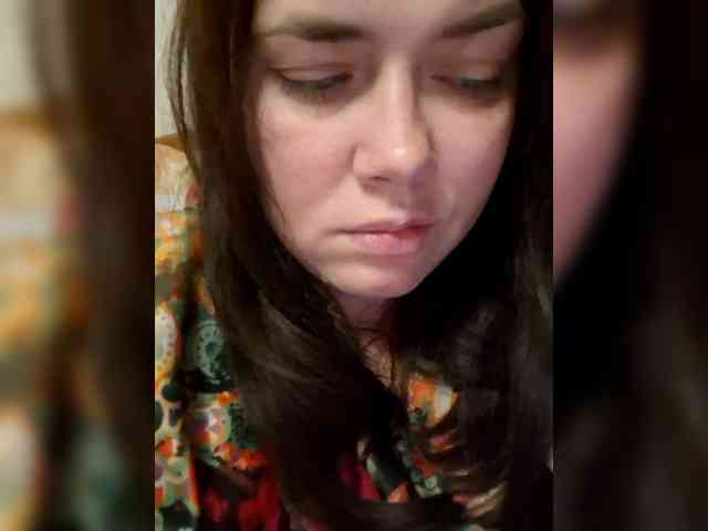 Naturally_Mom webcam