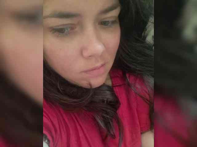 Naturally_Mom webcam