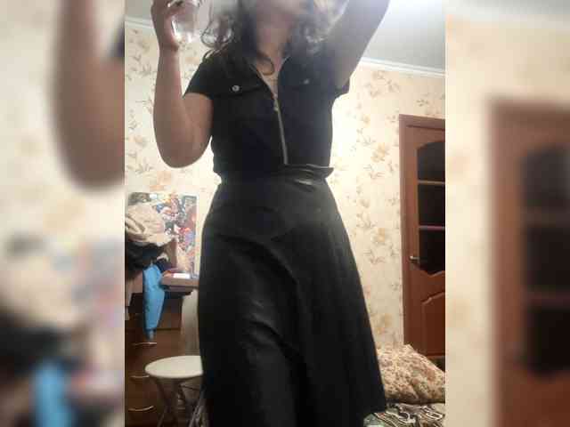 Naturally_Mom webcam