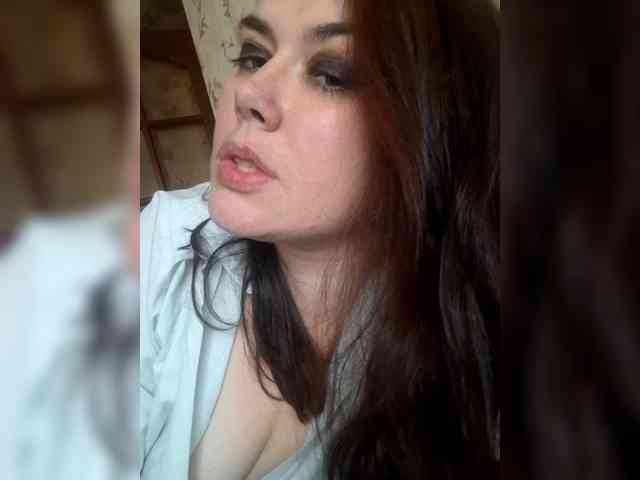 Naturally_Mom webcam